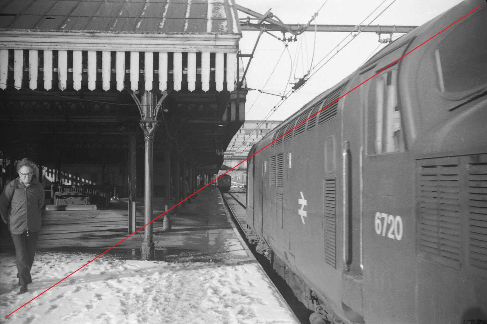 SVTS000-Sheffield Victoria Railway Station-20-01-1973-web copy.jpg